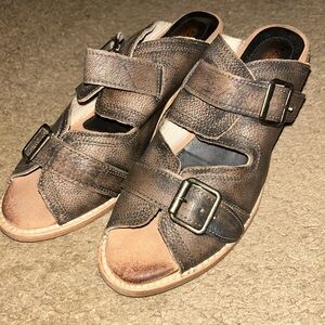 Freebird Dark Brown Leather Caprice Buckle Sandals Size 10